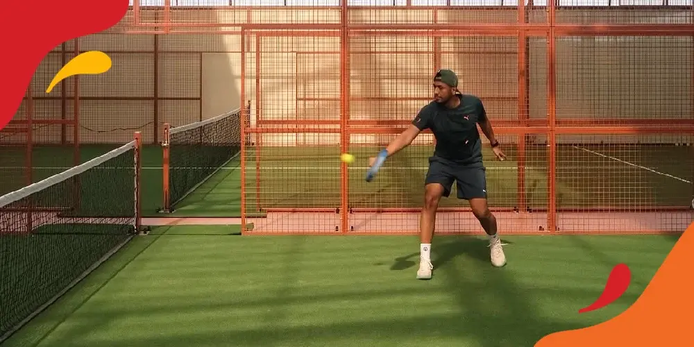 lapangan padel castle de guntur